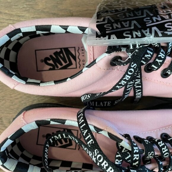 Limited Edition Vans x Lazy Oaf Style 29 Black Lug Sole in Almond Blossom - Picture 5 of 9